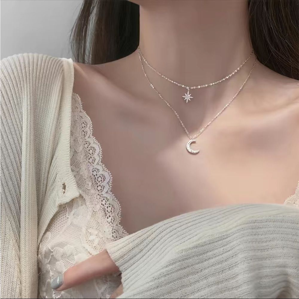 Double Layer Rhinestone Star Moon Necklace in Silver